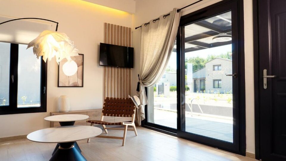 Olympus Seaside Luxury Pool Villas