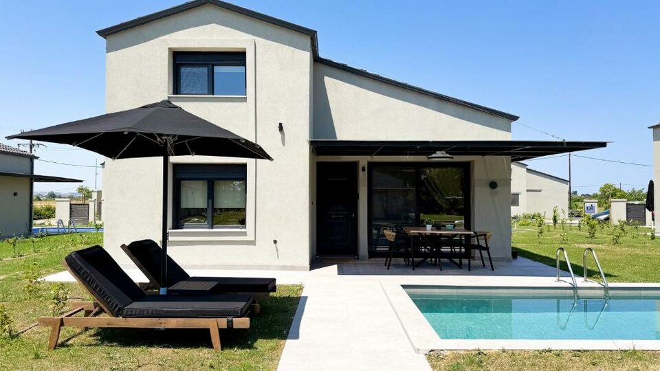 Olympus Seaside Luxury Pool Villas