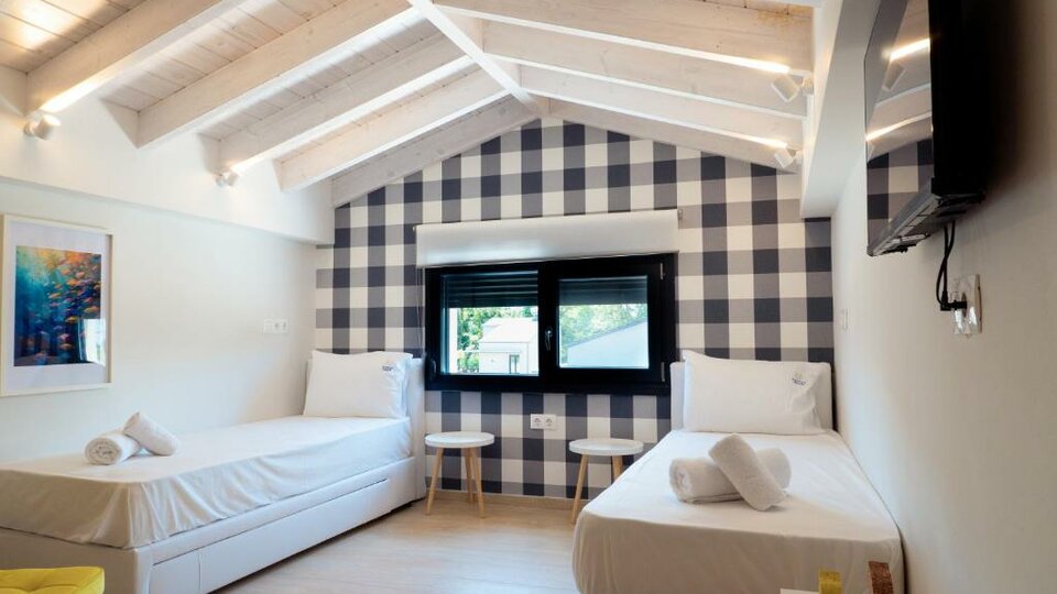 Olympus Seaside Luxury Pool Villas