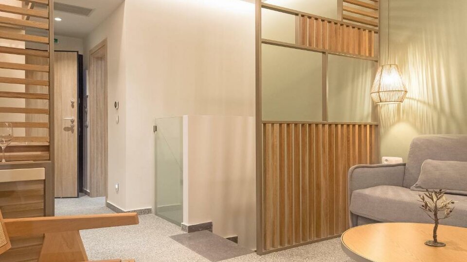 Eco Green Residences  Suites