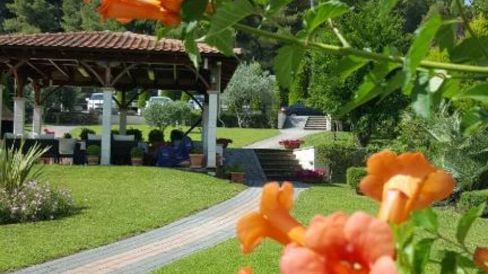 Sun Residence  Seaside Hotel  Suites