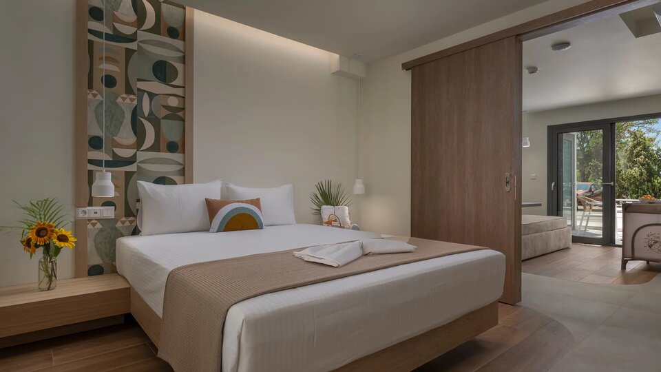 Sandy Seaside Suites