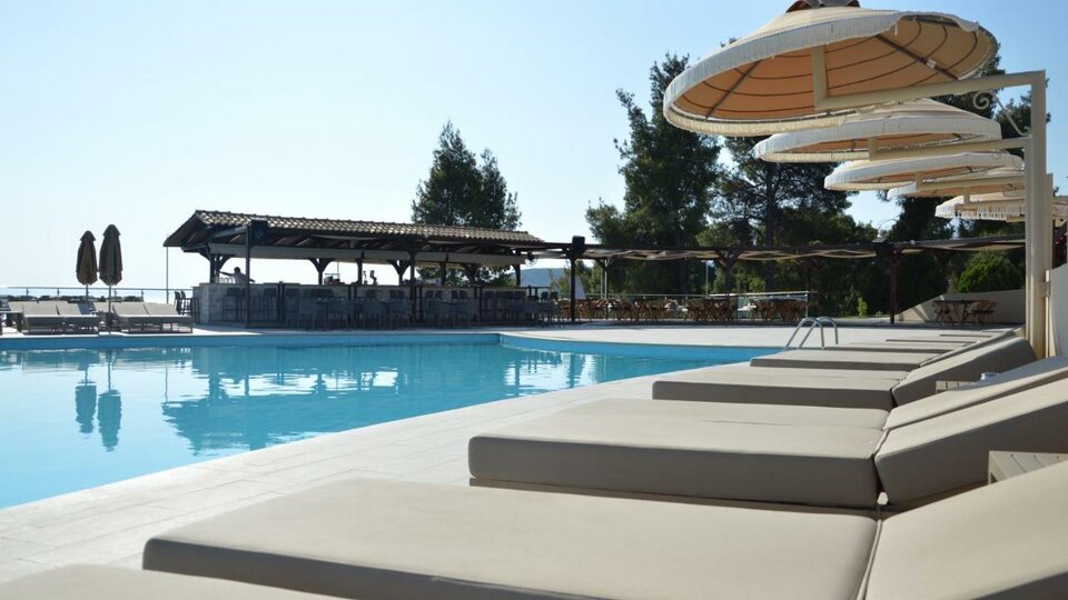 Alia Palace
