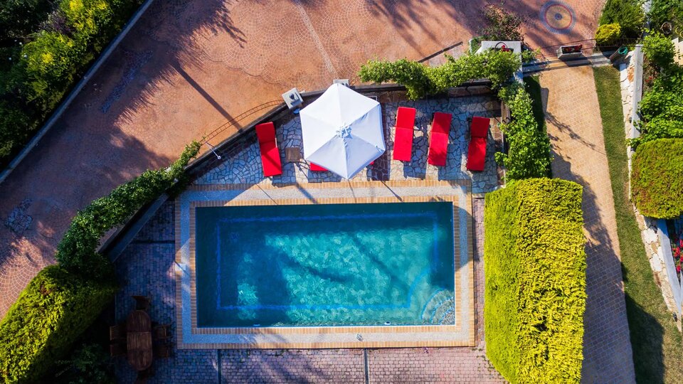 Akritas Ef Zin Villas  Suites