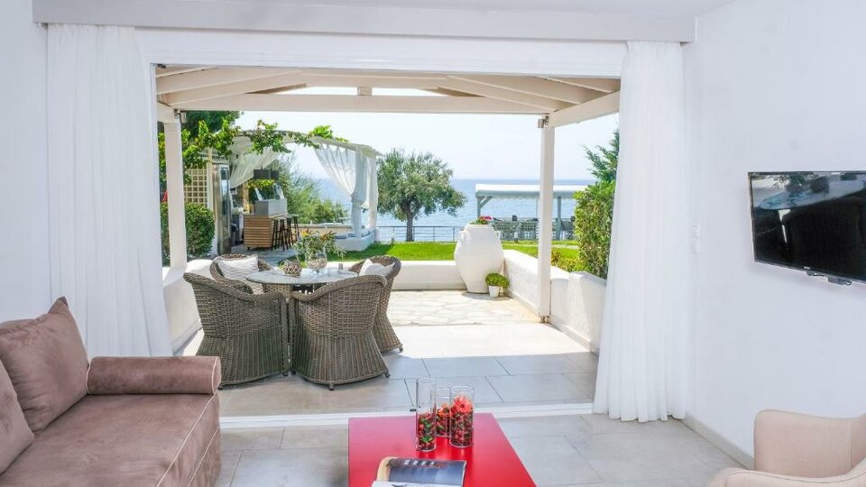 Acrotel Athena Villa