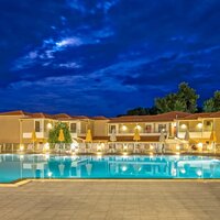 Lagomandra Beach&Suites