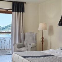 Skiathos Living Unique Residence