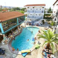 Hanioti Grand Victoria