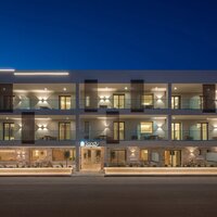 Sandy Seaside Suites