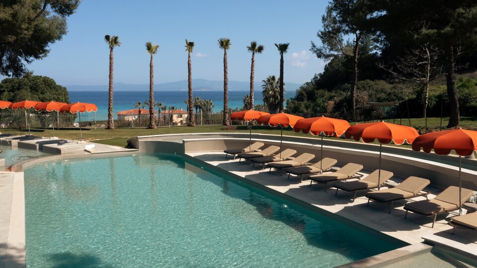 Zeus Kassandra Lagoon