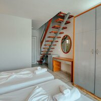 Mojo Hotel