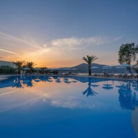 Pilot Beach Resort