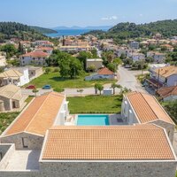 Petra Royale Sivota