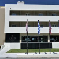 Ariti Grand