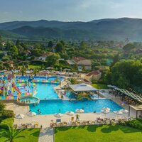 Cronwell Platamon Resort