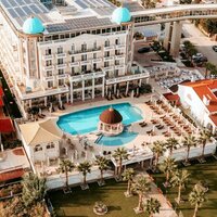 Santa Wellness Resort