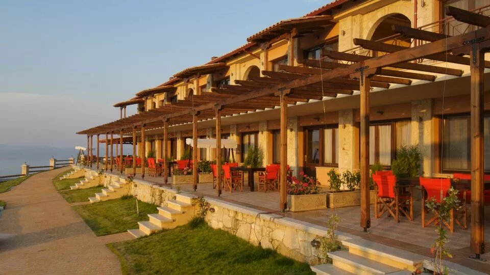 Akritas Ef Zin Villas & Suites thumbnail