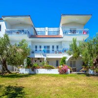 Xenios Faros Apartmens