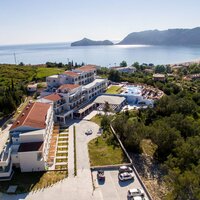 Ninos Saint George Palace